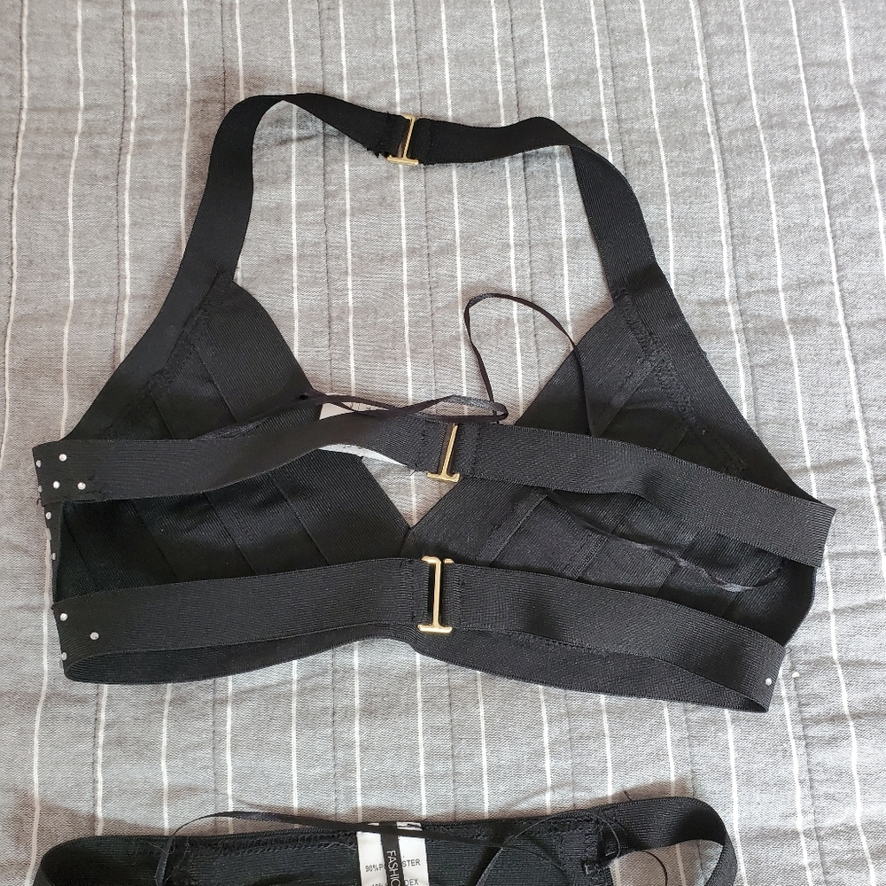 Fashion nova strapy two piece * - Picture 5 of 7